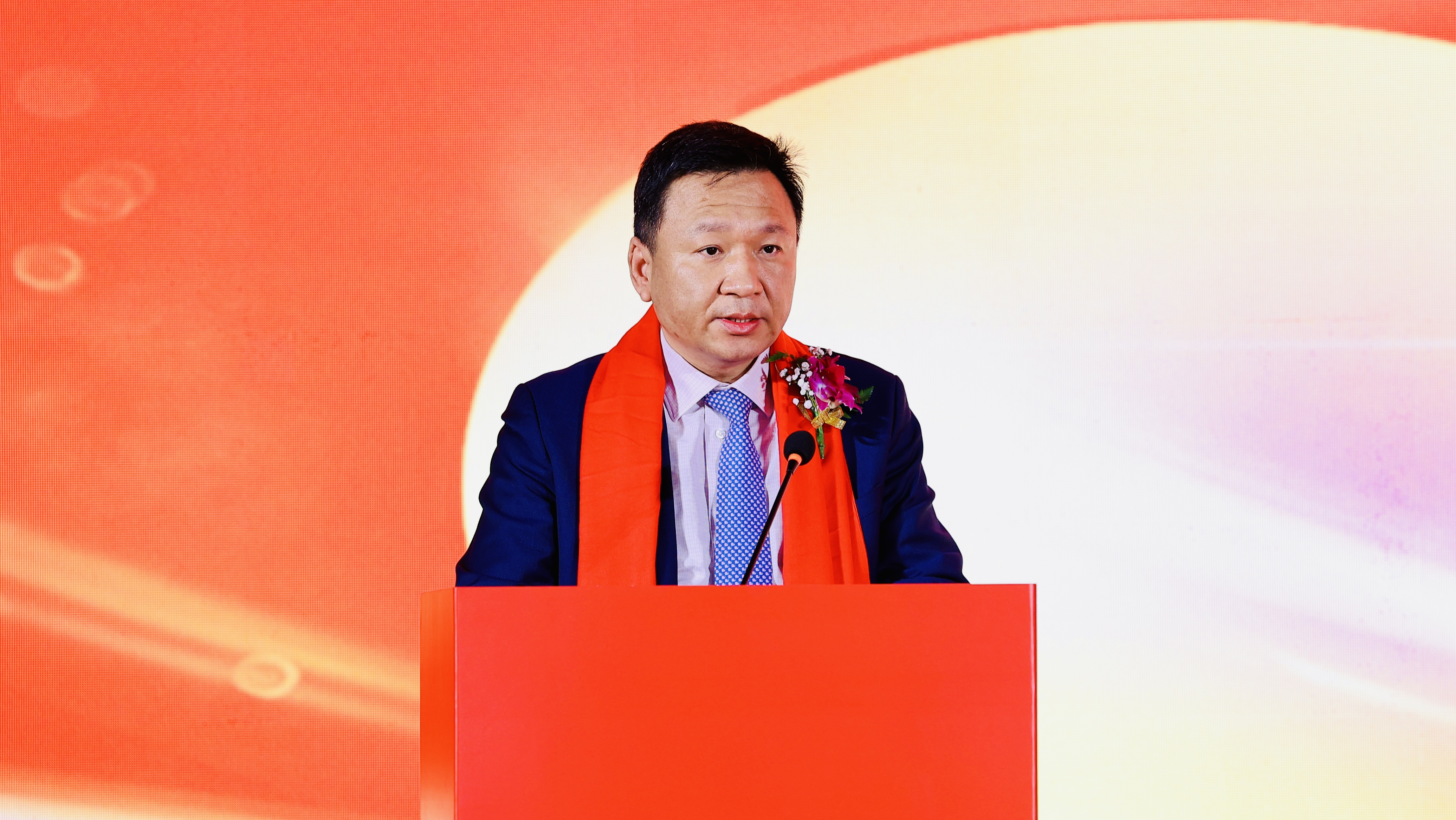 yth游艇会微举行上市仪式，正式登陆A股科创板